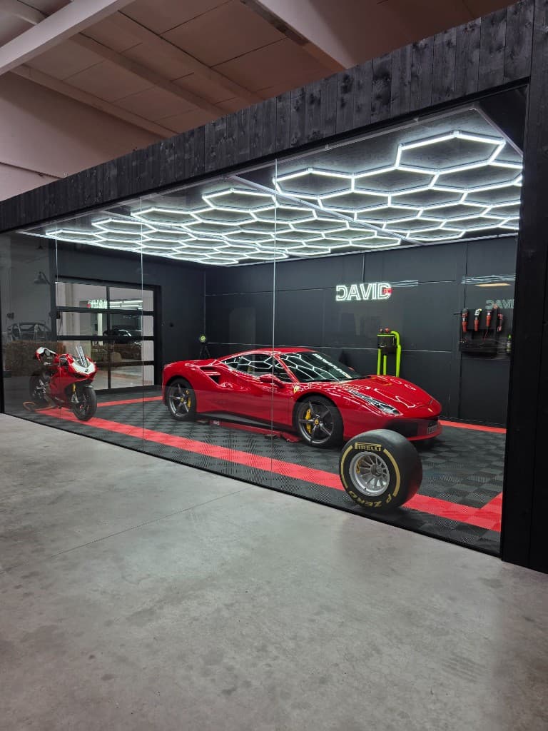 Glaswand Garage Hoek